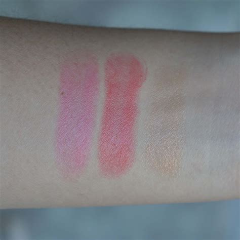 ysl plumpimh lip balm swatch fair skin